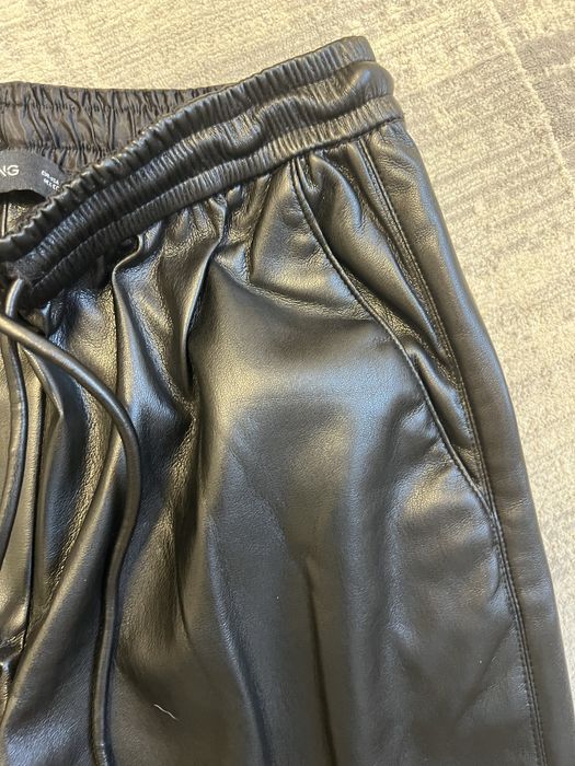 Брюки  Манго текущая клллекция.Размер хс(талия 33,бедра 45,длина 100)