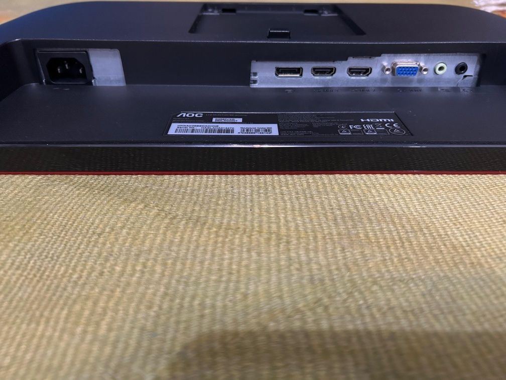 Monitor-semi novo