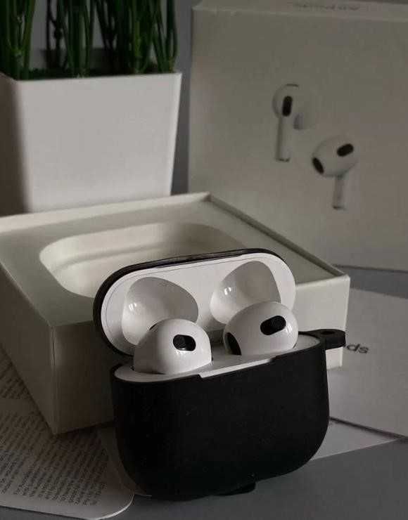 РОЗПРОДАЖ! Безпровідні навушники AirPods 3 + чохол на кейс!