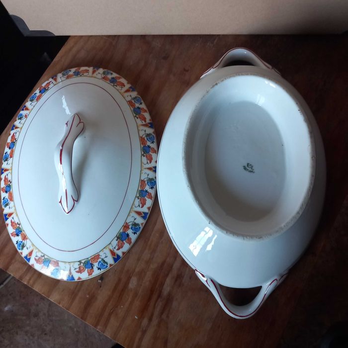 VISTA ALEGRE bonita terrina