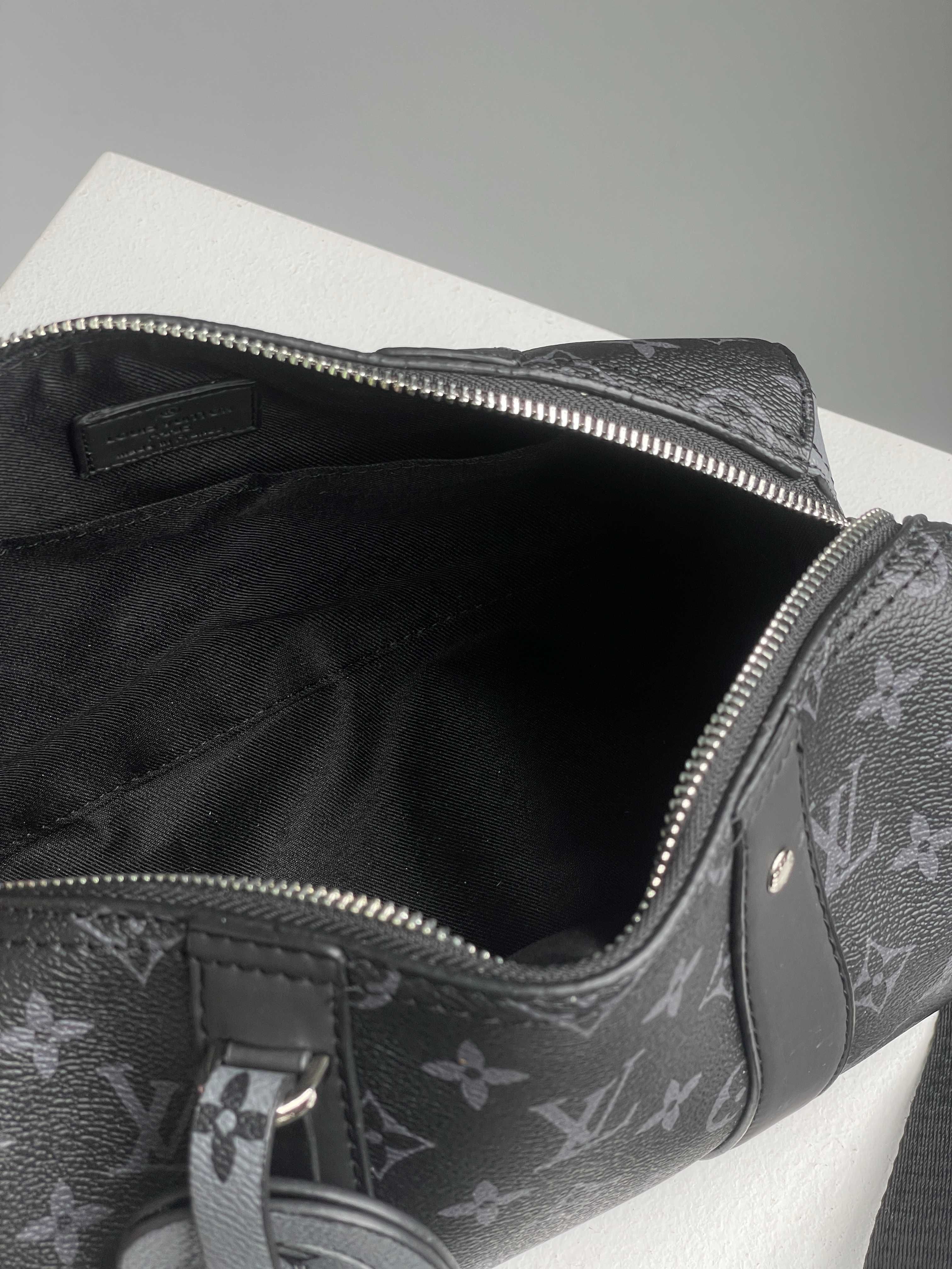 Чоловіча сумка Louis Vuitton мужская сумка для путешествий через плечо
