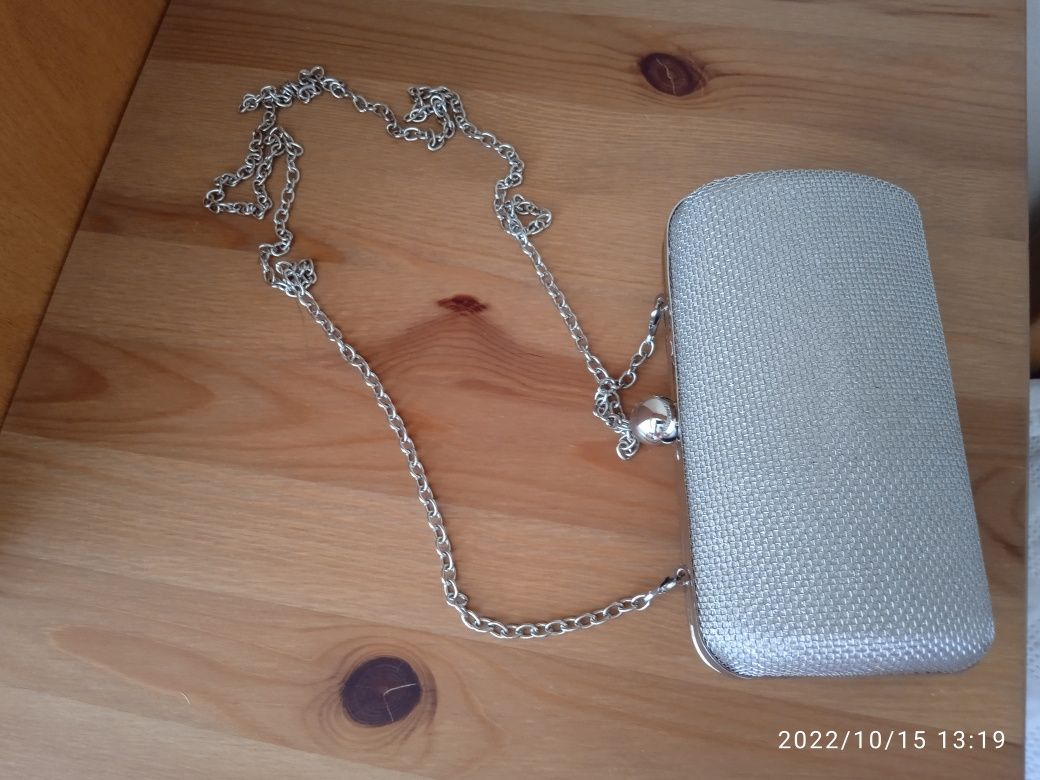 2 Clutch para festa