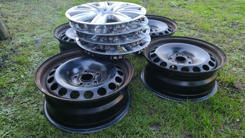 Oryginalne felgi stalowe 16 vw