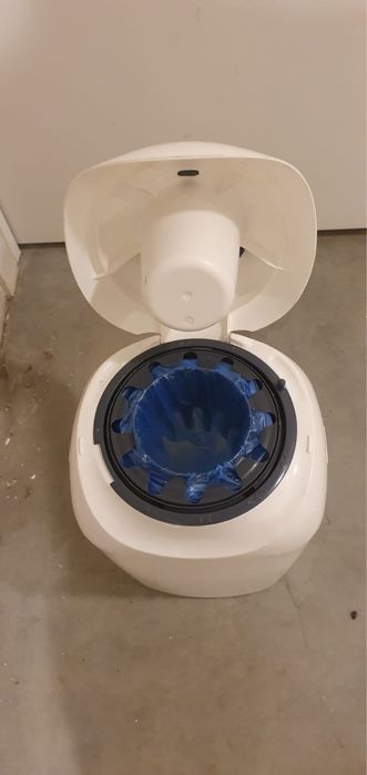 Kosz na pieluchy Tomee Tippee Sangenic