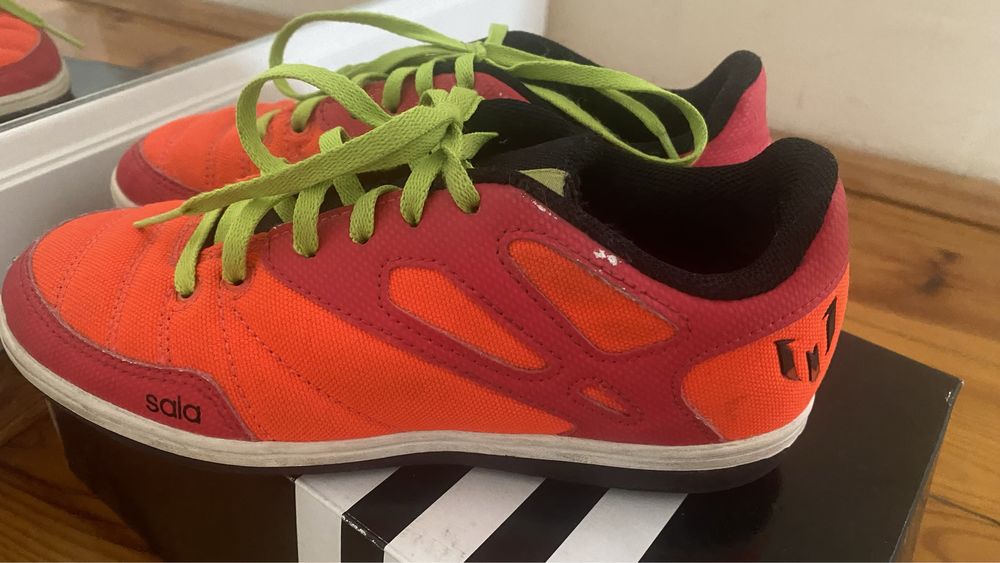 Buty halówki Adidas Messi 4 ST IN (34)