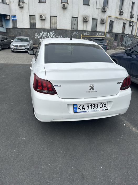 Peugeot 301 продам
