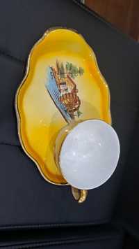 Cerâmica vintage tabuleiro com chavena de Alcobaça