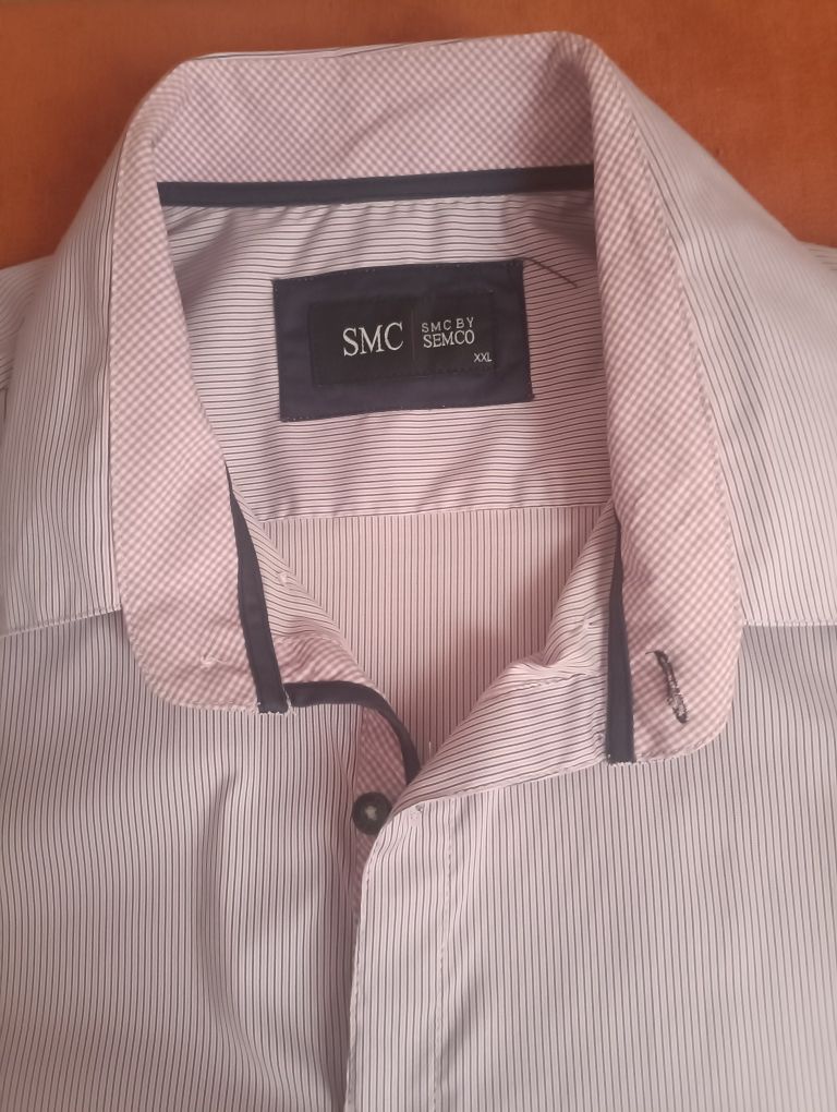 Продам мужскую рубашку