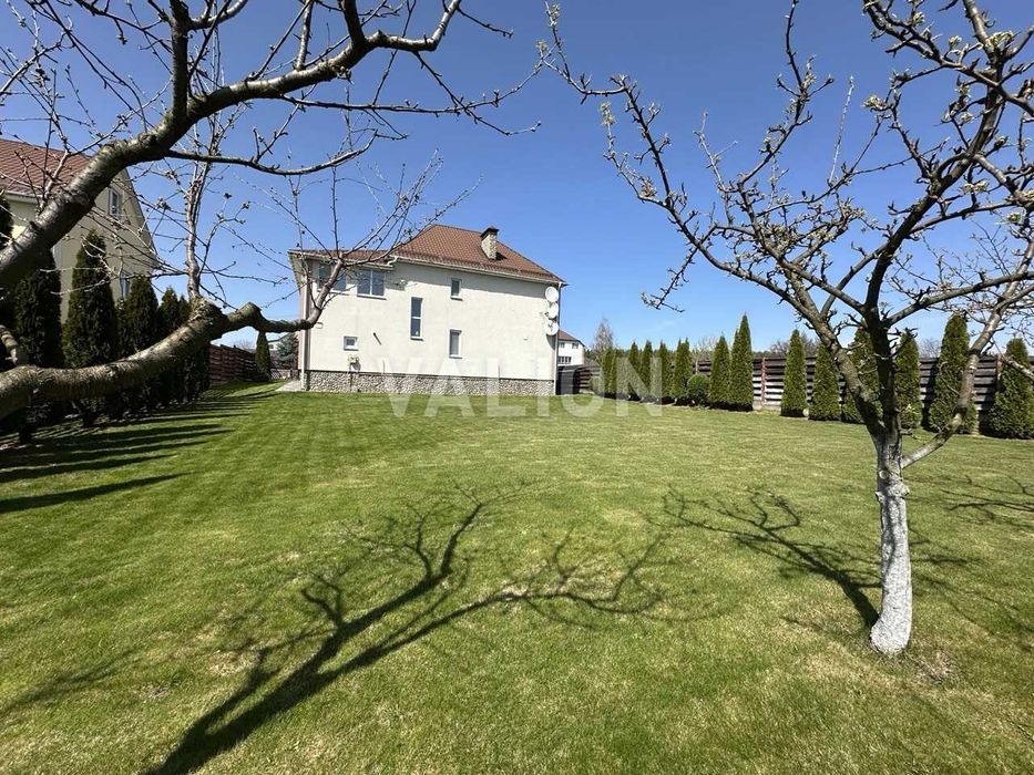 Без% Продаж 2-поверхового будинку з ремонтом м. Васильків Київська обл