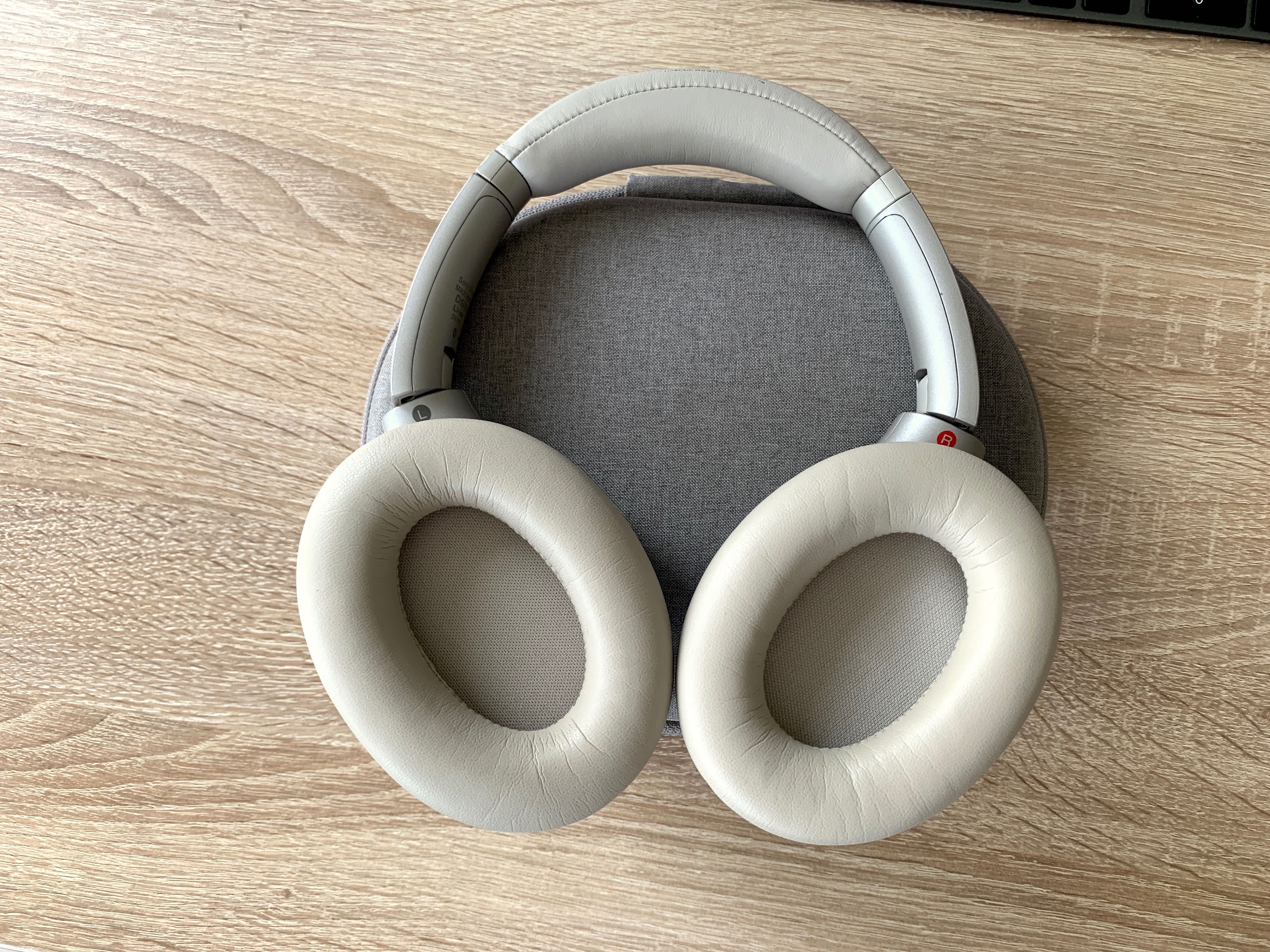 Sony WH-1000XM3 Silver (бежевые)