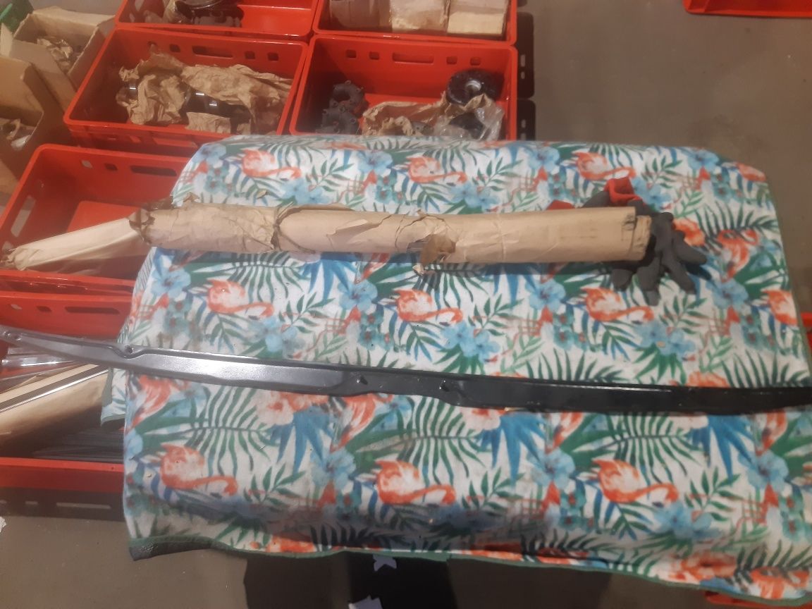 Spojler listwa pasa lotka do Fiata 125p 1300