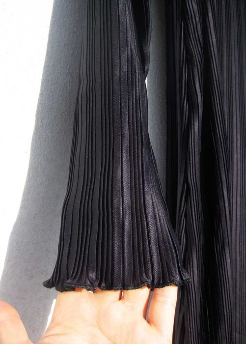 Красивое плиссированное длинно чёрное платье с цветами Linna Ling XL L