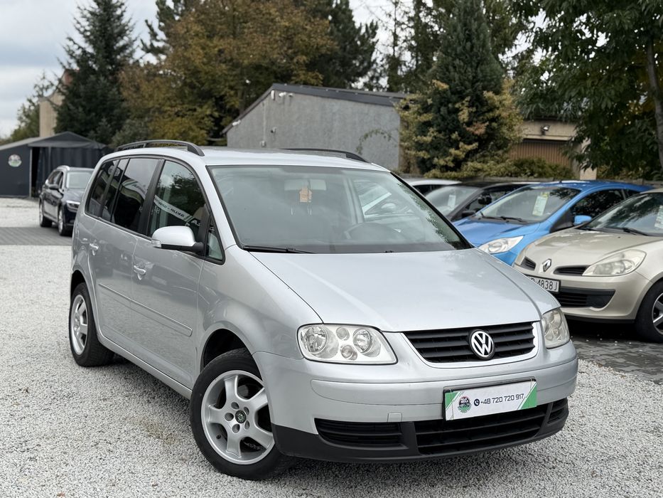 Volkswagen Touran 1.9 diesel • 2006 rok • klima • zamiana