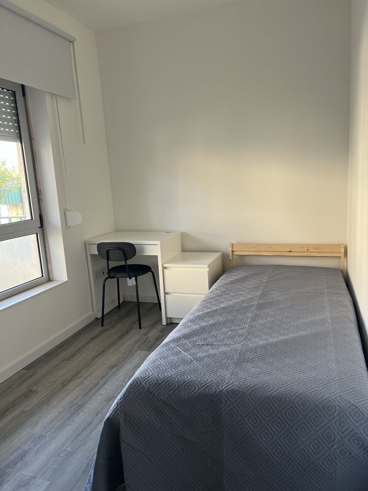 Quartos novos para alugar