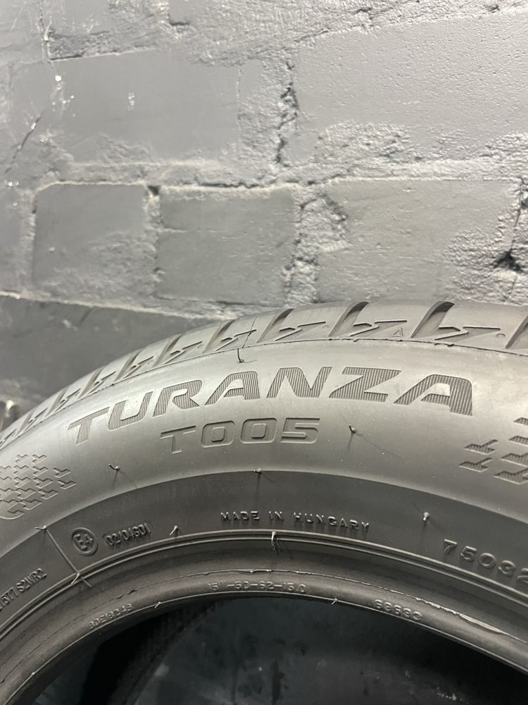 2шт 185/65 R15 Bridgestone Turanza T005