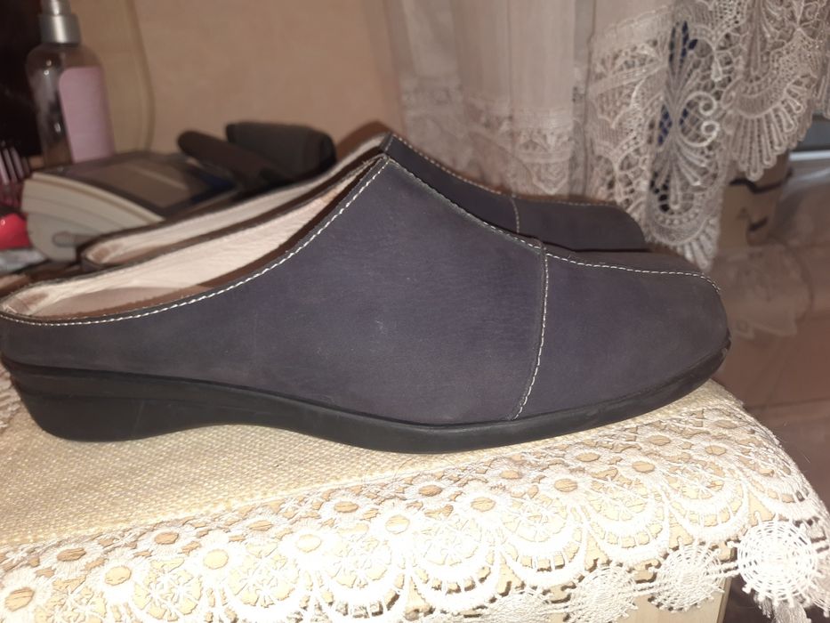 Сабо Німеччина 40 р ,41 р кросівки