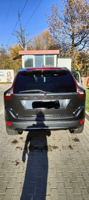Volvo XC60 2012r. 3.0l 304km 4x4