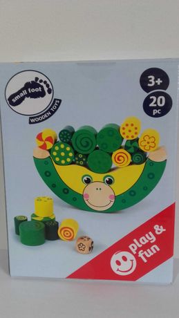 Balansująca żaba edukacyjna zabawka drewniana