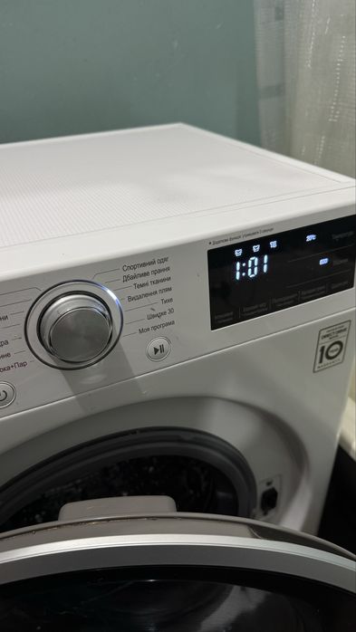 Пральна машина LG F2J6HSR1W