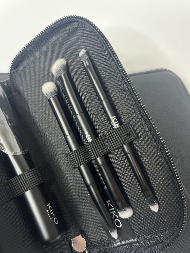 Набір кісточок для макіяжу kiko milano travel brush set кіко мілано