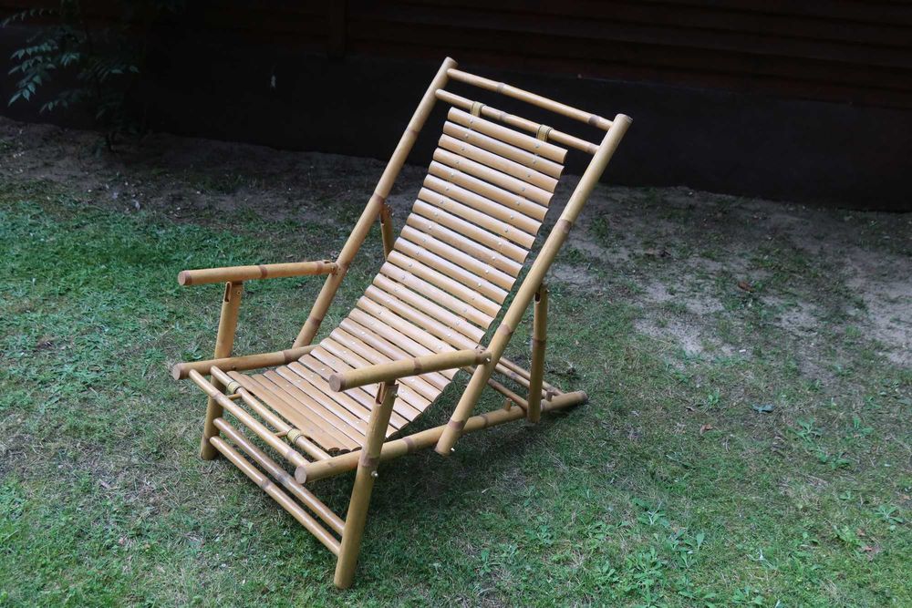 leżak bambusowy retro