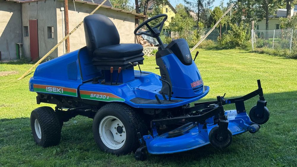Iseki SF230 4X4 diesel mulczer