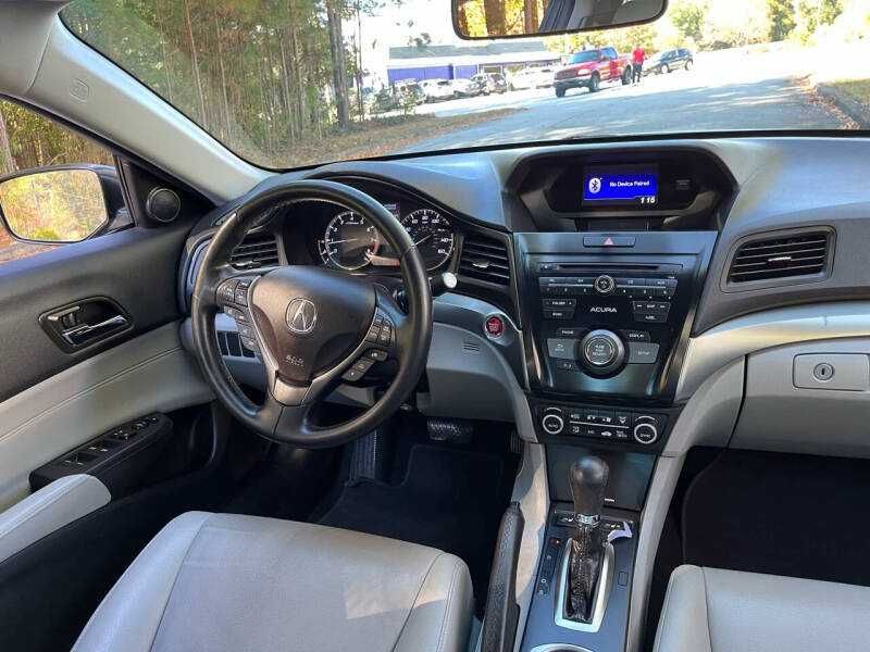 2017  Acura  ILX