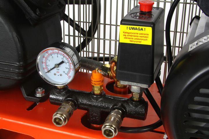 Kompresor sprężarka 115L (100 150)BJC + Bałwanek 3,5T + Klucz pneumat