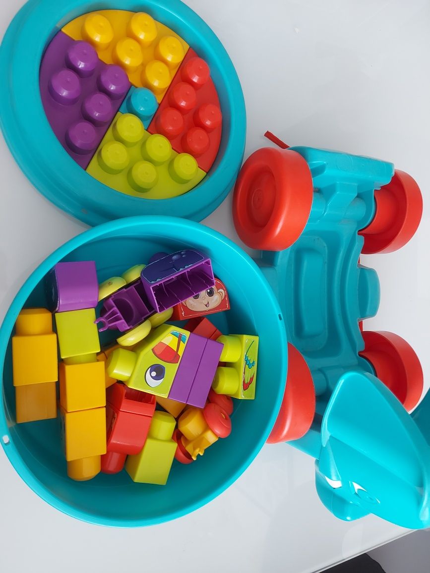 Słoń spacerowy Mega Bloks Klocki Pełny komplet Fisher Price