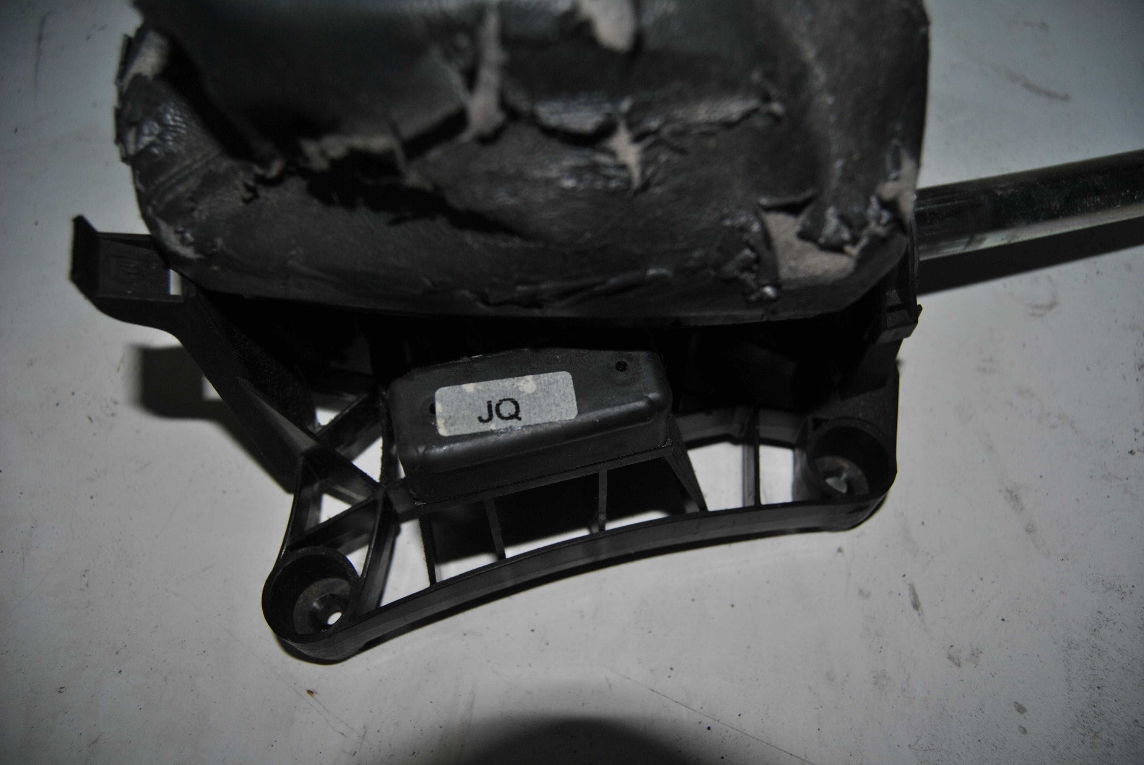 Lewarek zmiany biegów Opel Corsa C 1,2 2002r