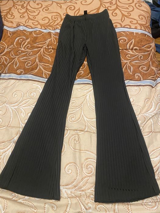 Vestido, calcas e saia