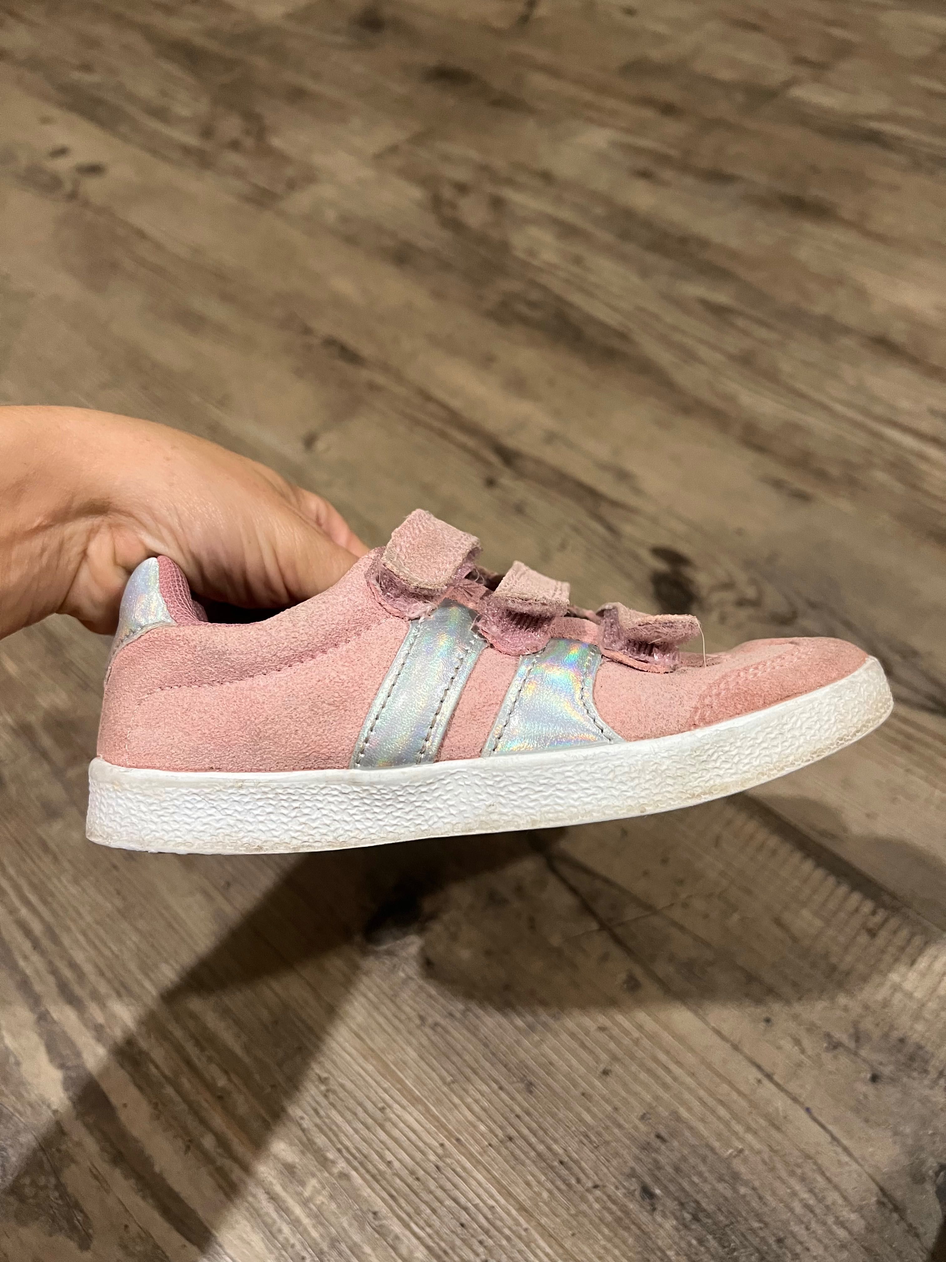 Sneakersy dla dziewczynki
