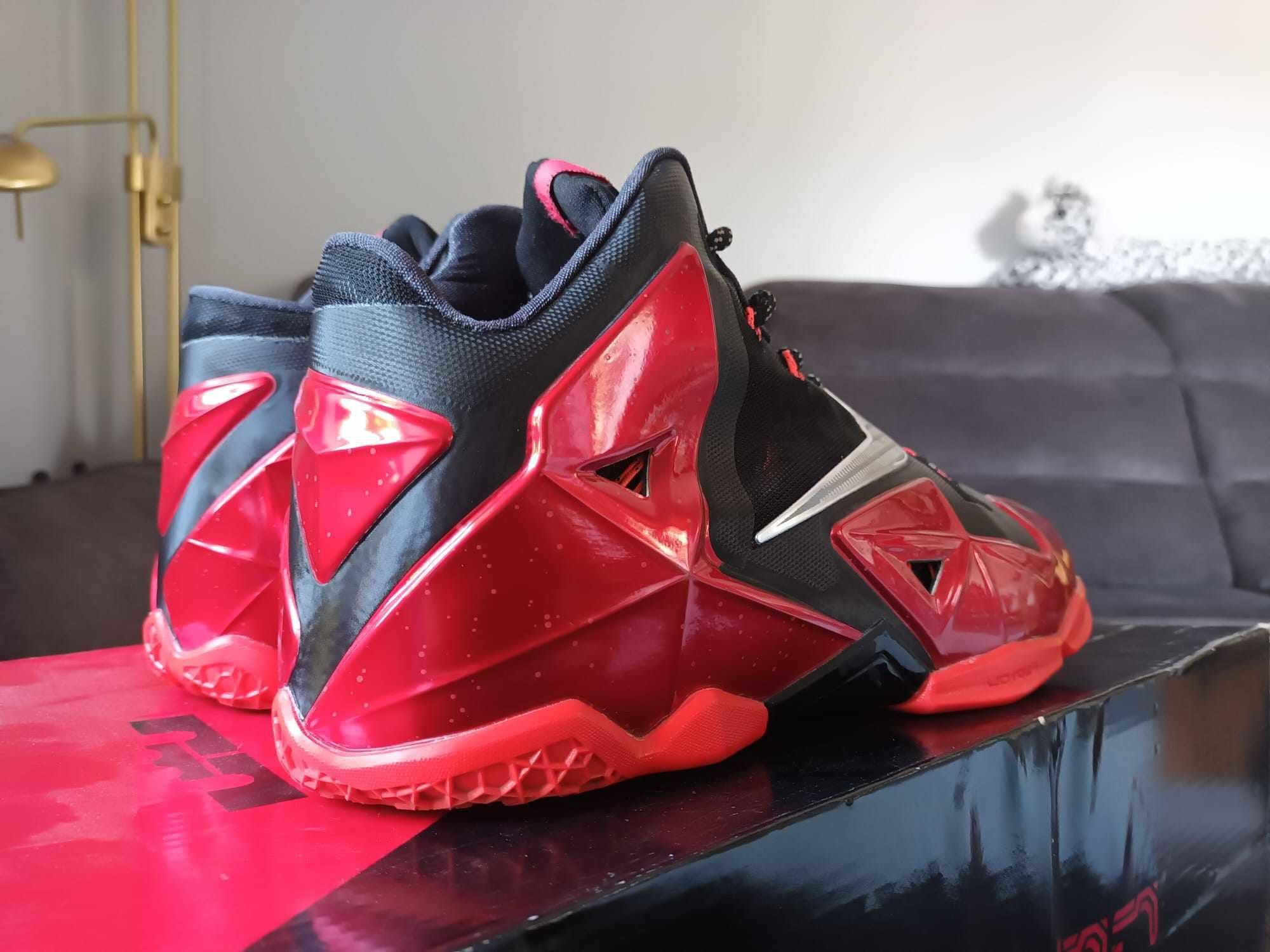 Nike Lebron 11 Away