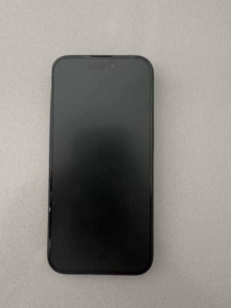 Iphon 15 pro czarny