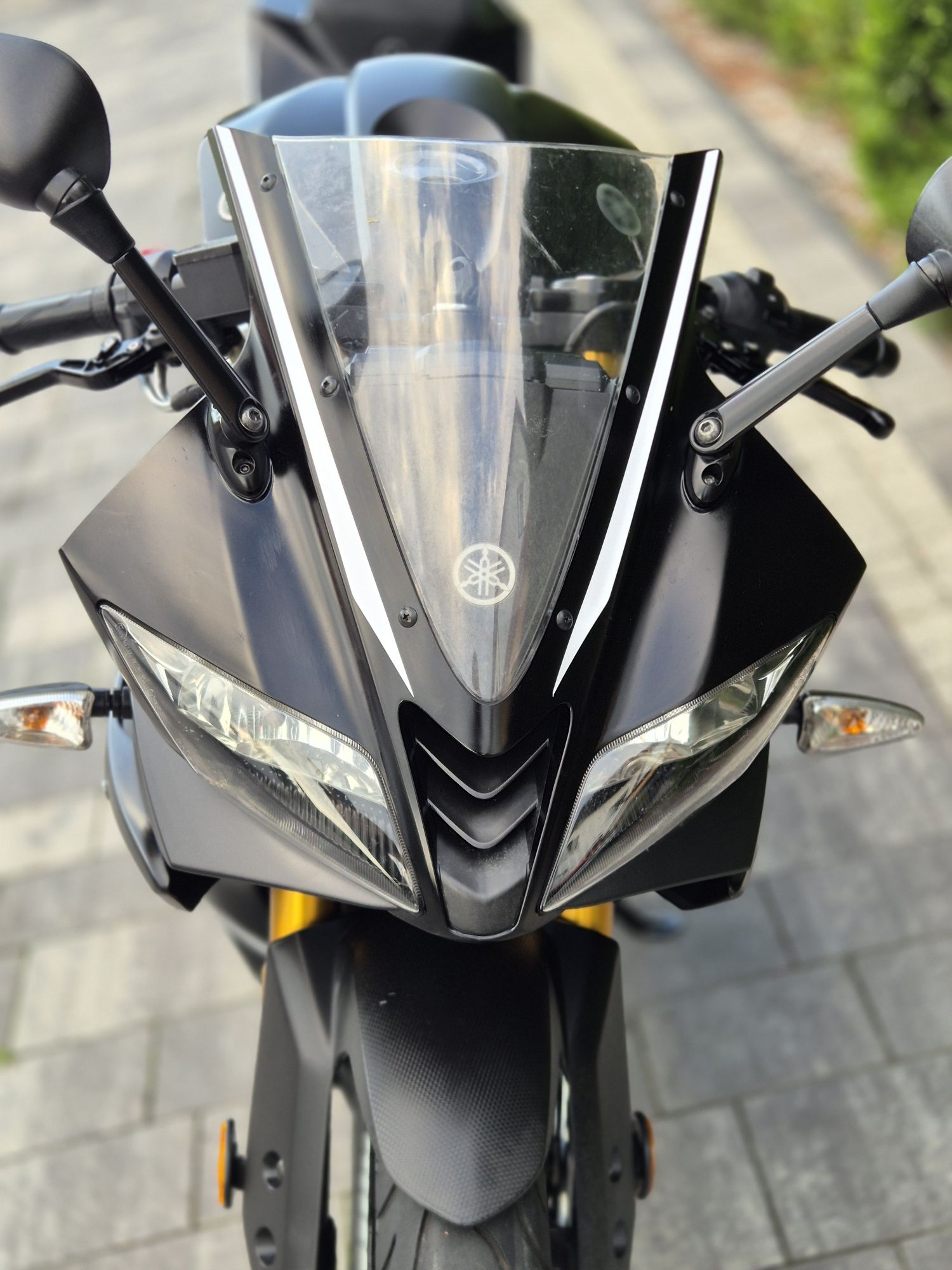 Yamaha YZF R 125 ABS Tech Black 2018r ZADBANA Kat B a1