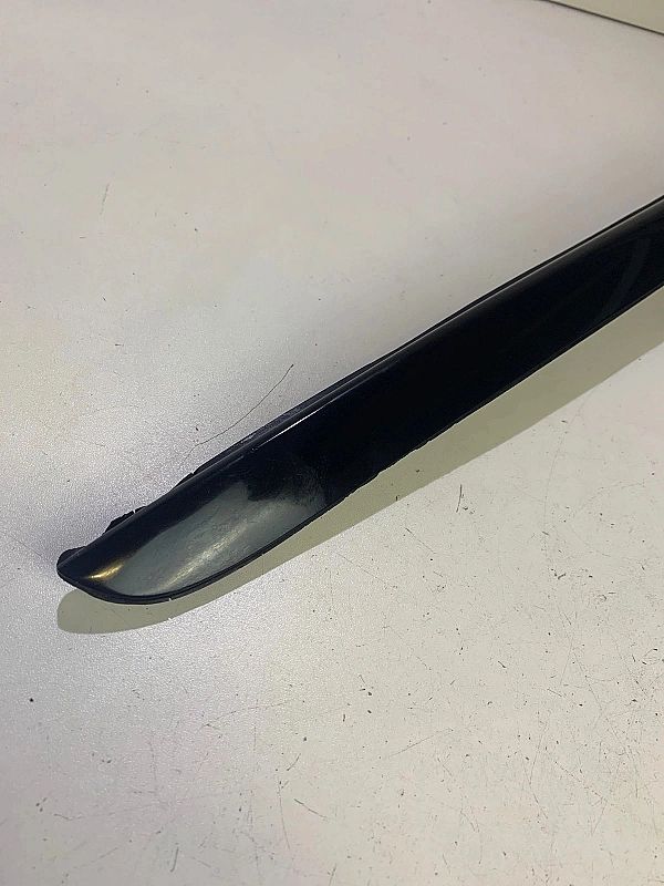 Listwa szyby czołowej prawy przód Citroen C5 III X7