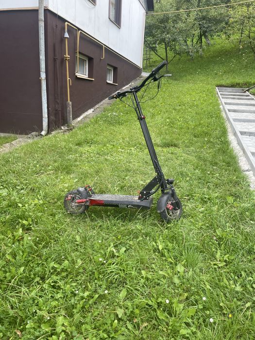 Продам електросамокат Kugoo Kirin M4 pro +