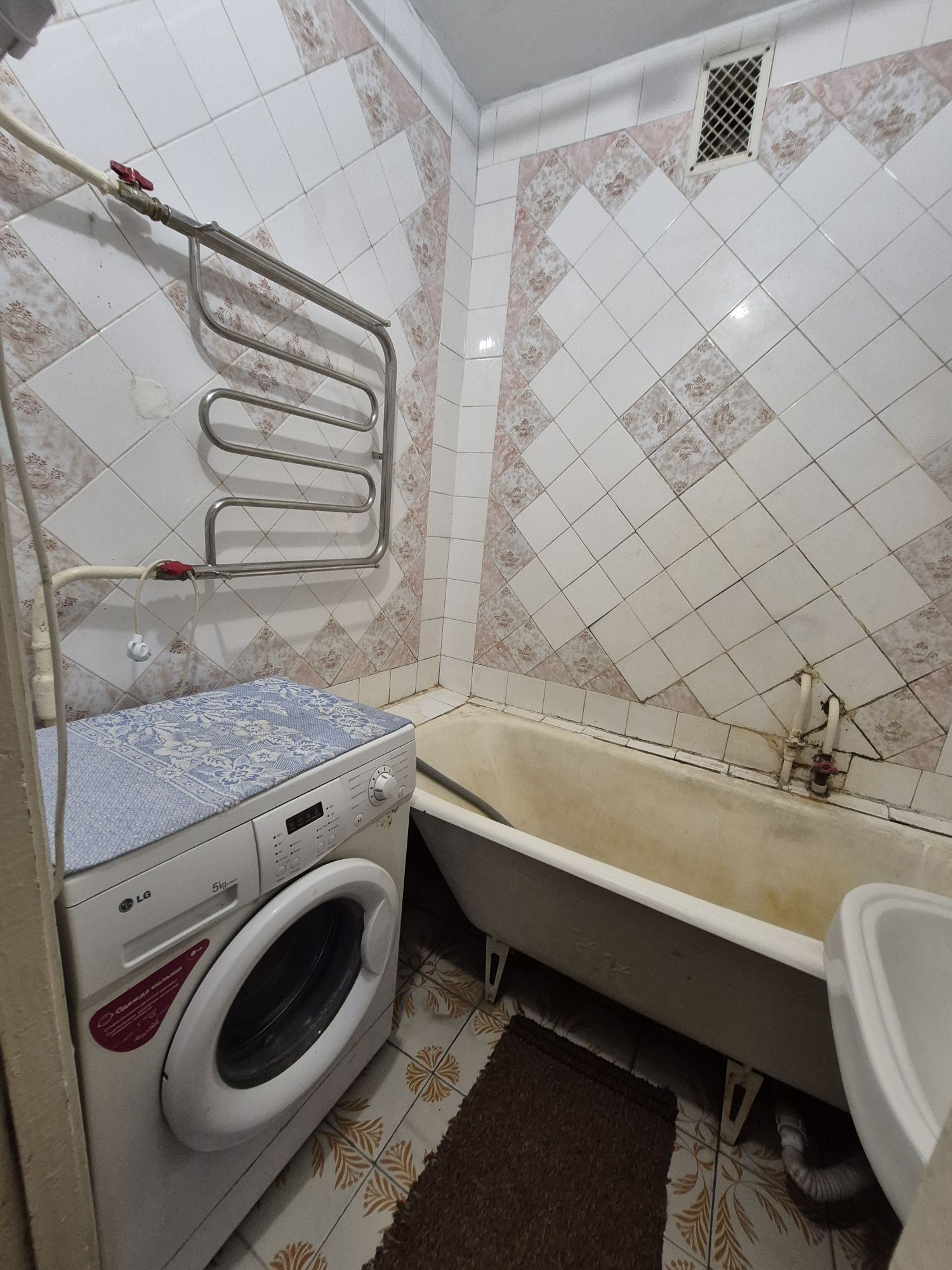 Здам квартиру на Ю.Клена