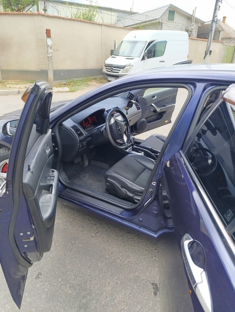 Honda Accord VII