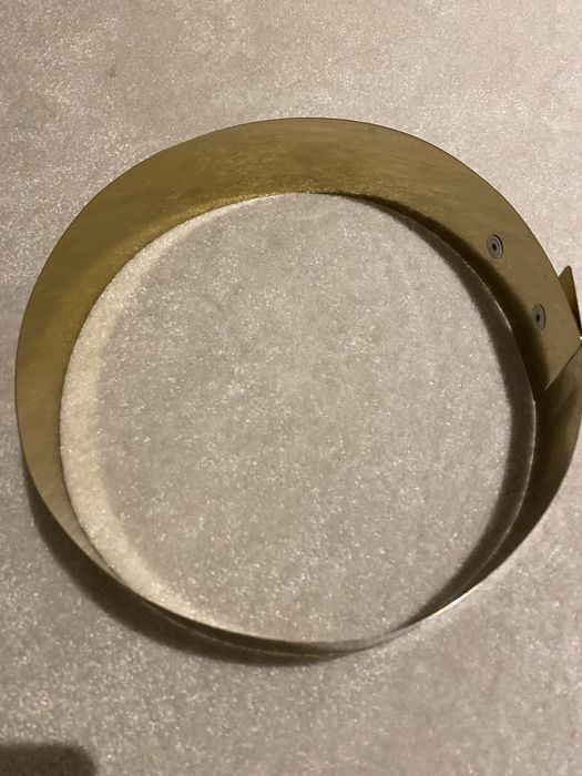 Cinto dourado Micaela Oliveira, ajustavem