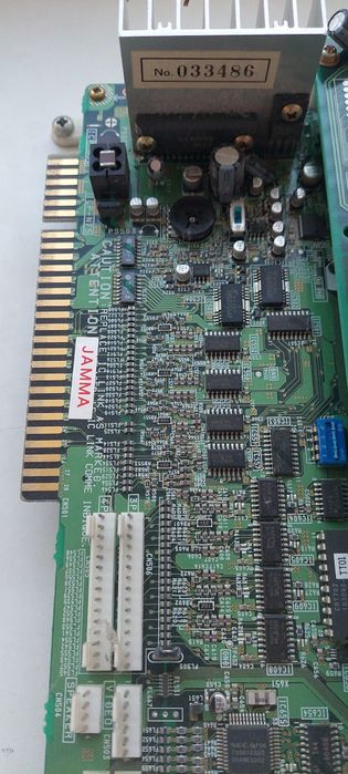 Oryginalna gra komputerowa na automaty arkadia