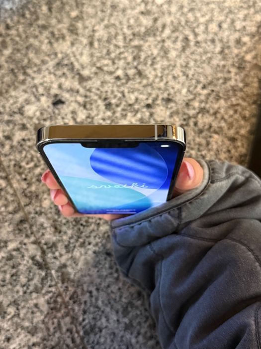 IPhone 13 Pro impecável (valor negociável)