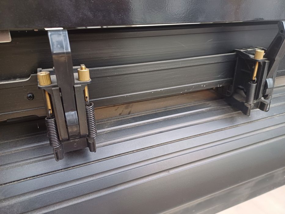 Ploter Maxtech JK 1351