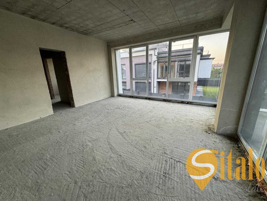 Продаж 5 кімнатного будинку, котеджа в Зубрі біля Рафаеля