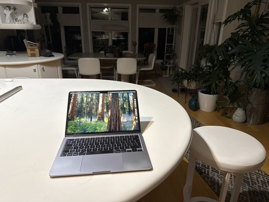 Macbook Air Apple M2 16GB / 512GB Cinzento Sideral