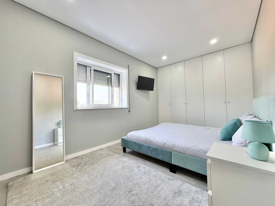 Apartamento T3 Remodelado em Ferreiros