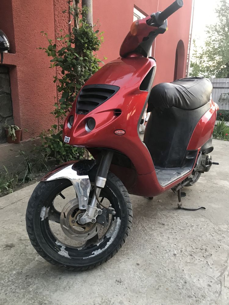 Продаю запчасти Piaggio NRG piaggio zip liberty free