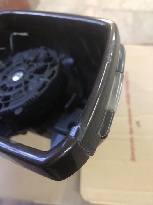 Зеркало Mercedes W117