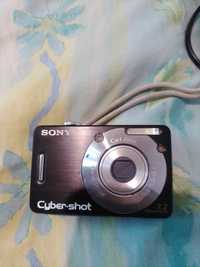 Цифровий фотоаппарат Sony