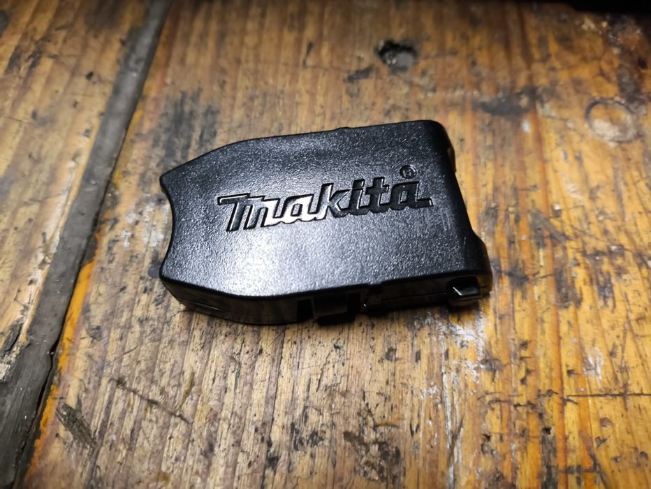 Makita Ładowarka z baterią 12V 4Ah